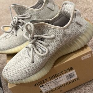 Yeezy 350 boost  sesame